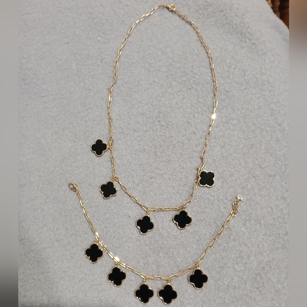 Gold Tone Clover Necklace & Bracelet